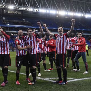 El Athletic remonta y alcanza la final de Copa