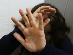 Según estadísticsa del Inegi, tan sólo en Jalisco, el 26.5 por ciento de las féminas fue violentada durante el 2011. EL INFORMADOR / ARCHIVO