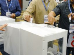 La Ley Electoral prevé que no deben habitar más de tres mil personas en cada sección. NTX / ARCHIVO