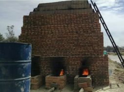 Ahorro en tiempo y menos contaminación, entre los beneficios de las nuevas alternativas, como los hornos de paredes fijas. EL INFORMADOR / E. Barrera