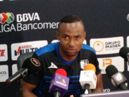 Da Silva quiere frenar el buen paso del Guadalajara. TWITTER / @Club_Queretaro