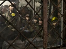 Pese al trágico accidente, cientos de mineros regresaron este jueves a trabajar. AP / V. Ghirda