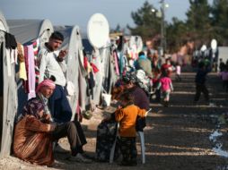 La agencia de la ONU necesita 8.2 millones por mes para ayudar a los desplazados sirios a los que les brinda asilo el país vecino. AP / ARCHIVO