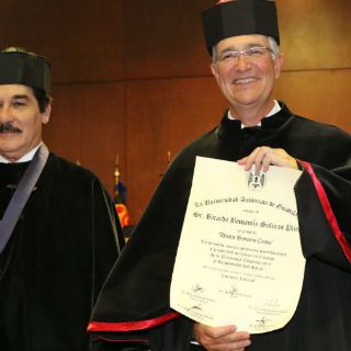 La UAG entrega Honoris Causa a  Ricardo Salinas Pliego