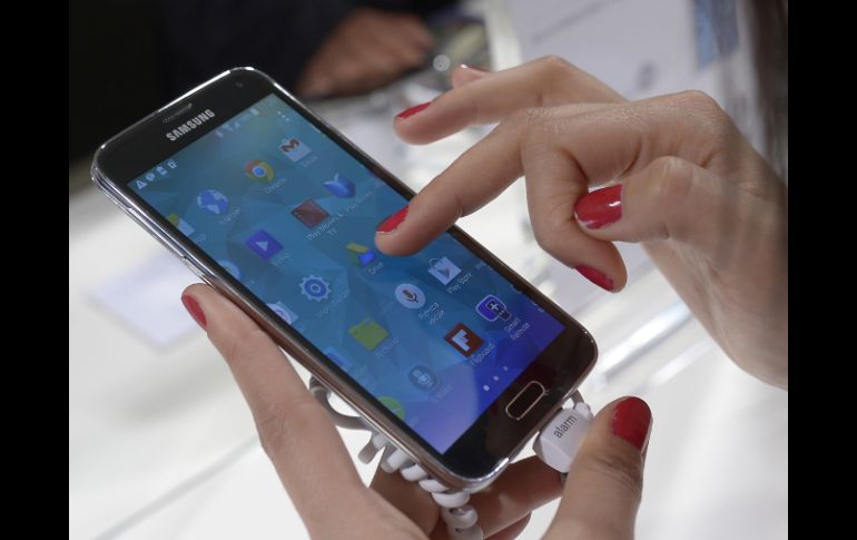 La tecnología analiza las aplicaciones y los archivos tanto en el dispositivo como en la tarjeta SD. EFE / ARCHIVO