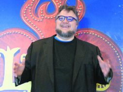 Sonriente. Del Toro regresa a casa, para mostrar su apoyo al Festival Internacional de Cine de Guadalajara. NTX / N. Tavira