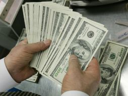 En la sesión se espera que el tipo de cambio cotice entre 15.35 y 15.59 pesos por dólar. EL INFORMADOR / ARCHIVO