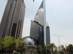 Este lunes se negociaron 224.3 millones de títulos por un monto de siete mil 475.7 millones de pesos. AFP / ARCHIVO