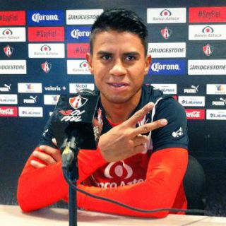 Juan Carlos Medina prefiere triunfos a espectáculo