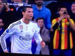 La curiosa foto fue compartida varias veces en las redes sociales, acompañada de comentarios de todo tipo. FACEBOOK / Leones Negros Universidad de Guadalajara