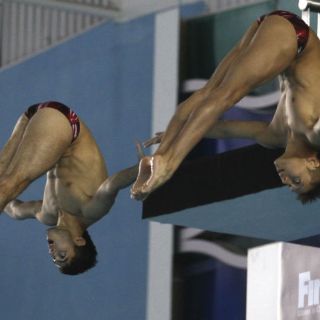 Tapatíos participan en Serie Mundial de Clavados