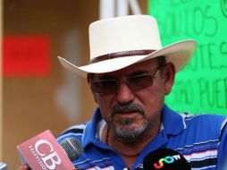 Luego de que fuera revocado el auto de formal prisión, Luis Antonio Torres salió libre anoche junto con nueve personas más de su grupo. SUN / RCC