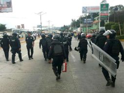 Los docentes indicaron que su manifestación pacífica era para exigir la presentación con vida de los normalistas y seguridad laboral. SUN / ARCHIVO
