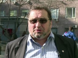 Andréi Bábushkin, miembro del Consejo de Derechos Humanos, afirma que existen signos de agresión en los cuerpos de los detenidos. AFP / N. Davlashyan