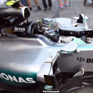 Rosberg, de nuevo el más rápido en segunda práctica de Australia