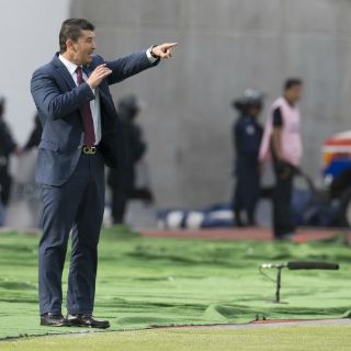 'Chepo' de la Torre aún no se siente salvado