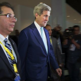 Estados Unidos e Irán retoman diálogo nuclear