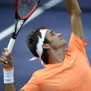 Roger Federer pasa sin problemas en el Indian Wells