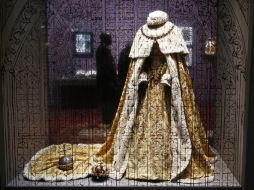 La exhibición reúne más de un centenar de piezas en el Museo del Luxemburgo. EFE / Y. Valat