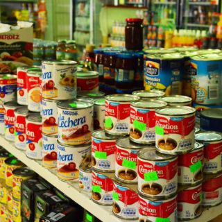 La ANTAD descarta caída en ventas por alza del dólar