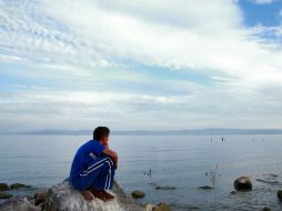 El lago ha registrado una pérdida de 44 centímetros en la actual temporada de estiaje. EL INFORMADOR / ARCHIVO