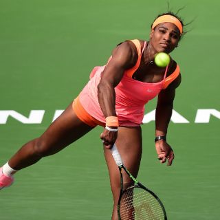 Serena Williams avanza en Indian Wells