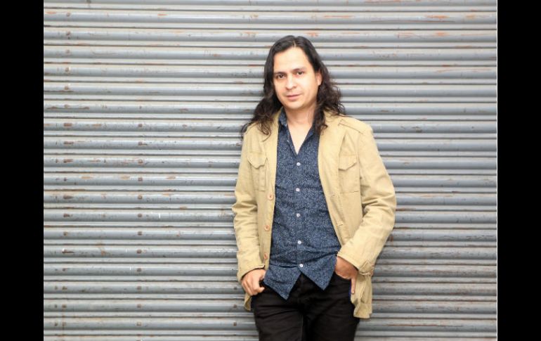 Emmanuel Macías. El violinista de Radaid señala que el proyecto le llamó la atención por la mezcla cultural. EL INFORMADOR / A. Hinojosa