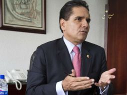 El candidato a la gubernatura de Michoacán con el PRD ve condiciones normales para el proceso electoral en el estado. NTX / ARCHIVO