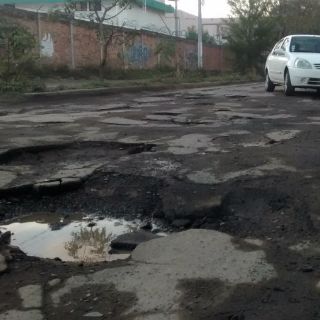 Bahía de Huatulco, la calle del bache eterno