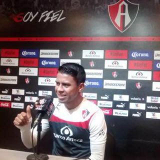 Medina dice que amistad con 'Piojo' no influye en su llamado