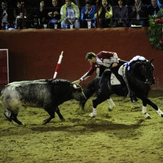 Pablo Hermoso conquista Tlaquepaque