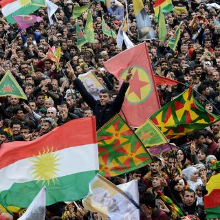 Jefe kurdo llama a terminar rebelión contra Turquía