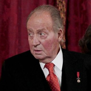 Museo español expone polémica escultura del rey Juan Carlos