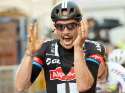 Debenkolb ha tomado gran revancha, ya que en 2014 un pinchazo en el pie lo rezagó. EFE / L. Zennaro