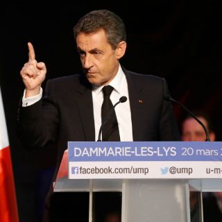 Sondeos apuntan a victoria de conservadores en Francia