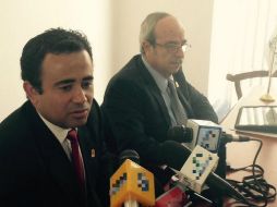 Luis María Gutiérrez Muñoz (d) asume la presidencia de Careintra en sustitución de Oswaldo Barragán (i). TWITTER / @careintra