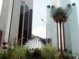 Este lunes se negociaron 243.7 millones de títulos por un importe de siete mil 451.8 millones de pesos. NTX / ARCHIVO