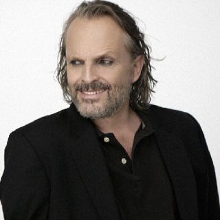 Miguel Bosé publica un tuit contra Dolce y Gabbana tras polémica
