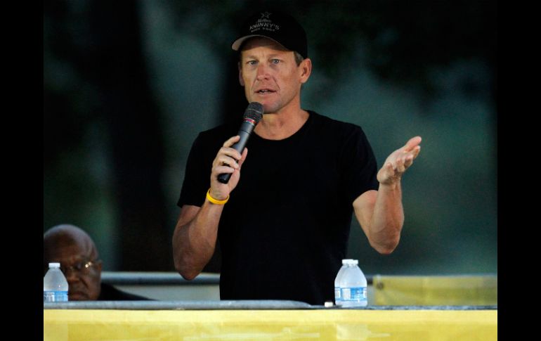 Armstrong dice que han sido injustos, ya que quienes declararon contra él no sufrieron castigo grave. AFP / ARCHIVO