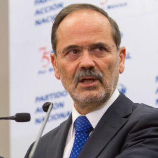 Políticos piden se reprograme partido México-Brasil