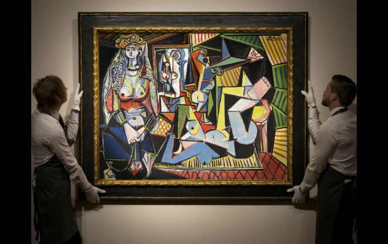 'Las mujeres de Argel (Versión O)'  muestra a una mujer ligera de ropa rodeada por un revoltijo de figuras más pequeñas de mujeres. EFE / HO