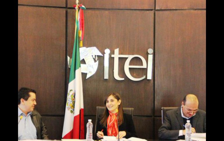 En sesión ordinaria del Itei se informó que también se amonestó a una funcionaria del Ayuntamiento de Tizapán el Alto. TWITTER / @iteijalisco