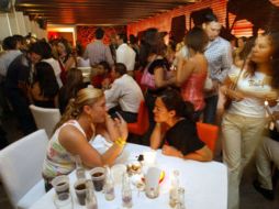 Según los reglamentos municipales, los comercios no pueden seguir operando pasadas las 04:00 horas. EL INFORMADOR / ARCHIVO