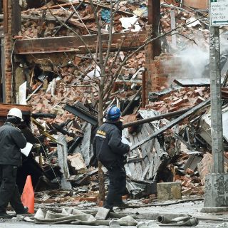 Conexión 'inapropiada' al gas, causa de explosión en NY