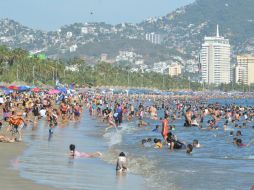 Las estimaciones en cuanto a visitantes son alrededor de 50 mil turistas en Acapulco e Ixtapa-Zihuatanejo. NTX / ARCHIVO