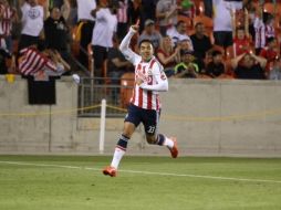 Marco Fabián fue quien abrió la feria de goles, ya en el segundo tiempo. TWITTER / @chivas