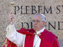 El Pontífice aprovechó la oración del Ángelus para orar por las víctimas del accidente de Germanwings. AP / A. Medichini