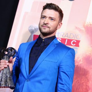 Justin Timberlake recibe premio Innovador en el iHeartRadio
