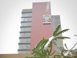 Agentes de la Universidad encuentran el cuerpo del alumno en el Circuito de la Facultad de Ciencias. NTX / ARCHIVO