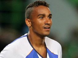 El lateral de 24 años llegó a Portugal en el 2011 y fue fichado por 17.8 millones de euros por el Porto. TWITTER / @realmadrid